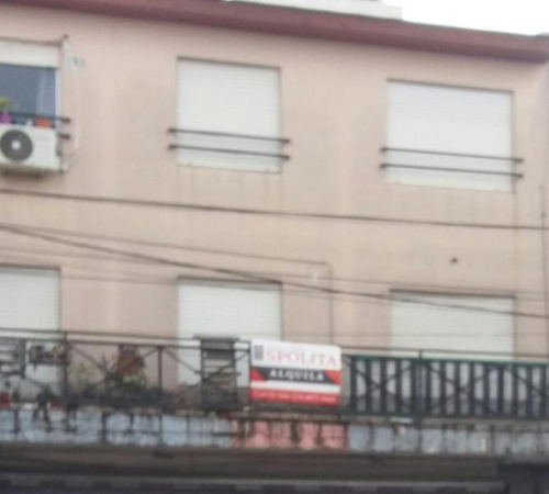 Departamento 2 Ambientes 1er Piso Por Escalera