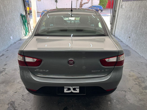 Fiat Grand Siena 1.6 16v Essence Flex Dualogic 4p