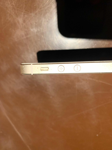 iPhone 5 S 16gb Usado Dourado Perfeito Estado Ótima Oportun