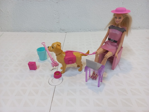 Perro Barbie Con Su Dueña