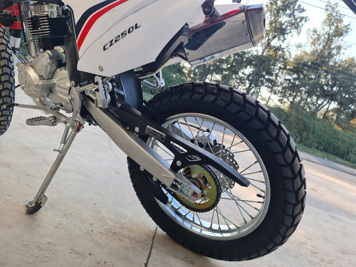 Imagen 9 de 13 de Jawa Rvm Cz 250 L
