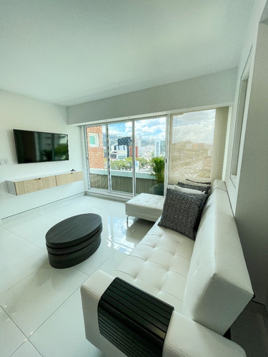 Imagen 11 de 25 de Hermoso Apartamento En Edificio A Estrenar