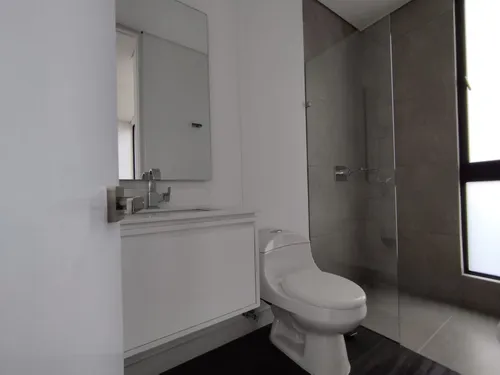 Apartamento En Venta En Los Balsos. Cod V17044