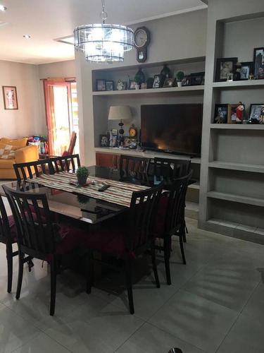 Imagen 2 de 17 de Departamento - Barrio Sur