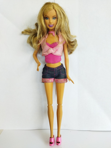Barbie Shorts Mezclillla Huella Blusa Rosa Collar Tacon 2005