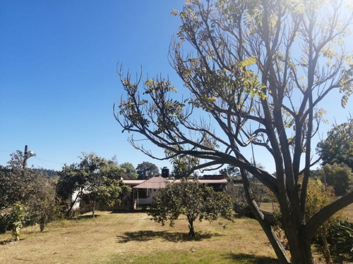 Imagen 1 de 8 de Casa En Venta En Santa María Pipioltepec, Valle De Bravo.