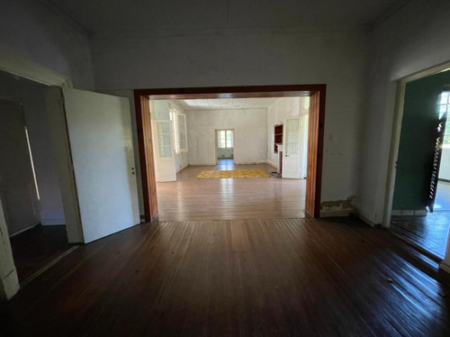 Gran Casona Estilo Ingles En Pueblo Liebig Entre Rios Argentina