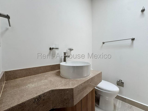 Casa En Renta En Urban Corridor Querétaro Sr