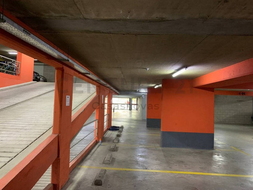 Imagen 9 de 11 de Venta Cochera Sobre Av Corrientes Chacarita