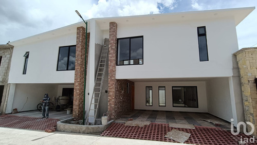 Venta Casa 3 Ambientes Kaltic