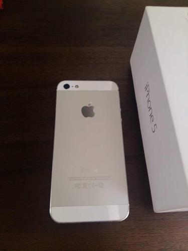 iPhone 5 16 Gb En Caja Blanco Con Cable Libre De Todo