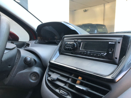Imagen 16 de 25 de Peugeot 208 1.6 Active Año 2018 - Liv Motors