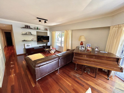 Venta Departamento 4 Ambientes Con Balcón Saenz Peña
