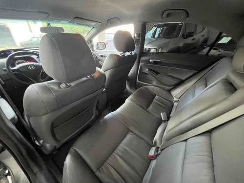 Honda Civic 1.8 LXS 16V FLEX 4P AUTOMÁTICO
