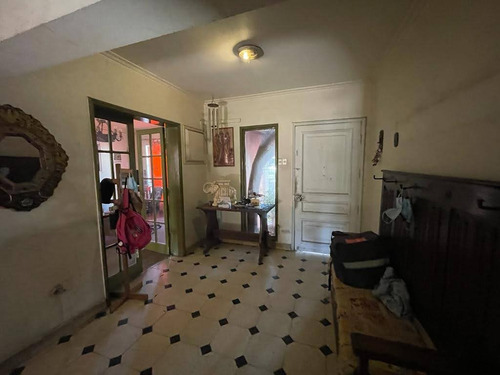 Casa Amplia En Ñuñoa 8d-3b, Con Subterraneo