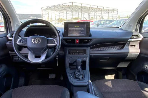 Toyota Avanza 2023