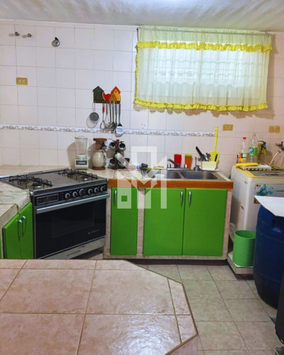 Apartamento En Venta Barcelona - Edo. Anzoategui