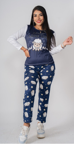 Imagen 1 de 4 de Pijama De Mujer De Borreguito , Pantalon Y Blusa