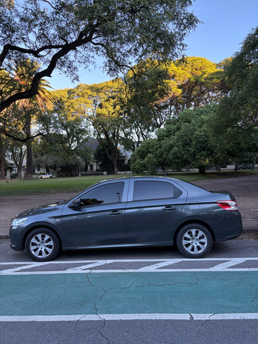 Peugeot 301 1.2 Active N1