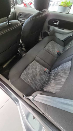 Renault Symbol 1.6 Confort 2012