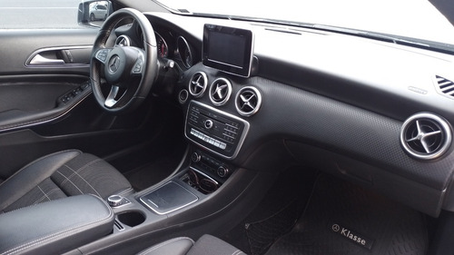 Imagen 10 de 16 de Mercedes Benz A200 Urban At