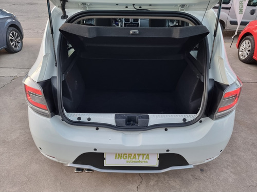 Imagen 13 de 15 de Renault Sandero Rs 2.0 16v 6mt