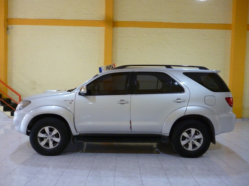 Imagen 4 de 15 de Toyota Hilux Sw4 Srv 2006