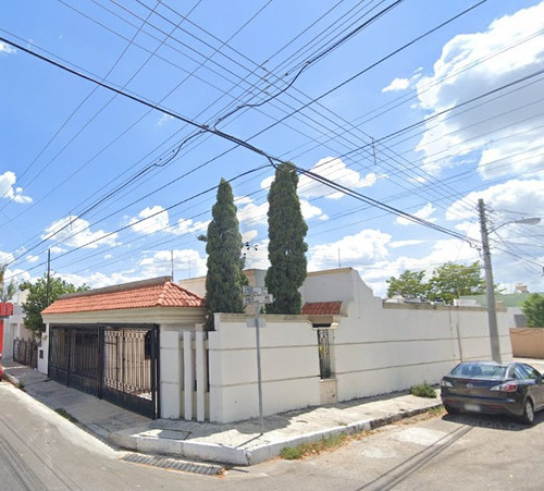 Casa En Venta En Francisco De Montejo Merida Lf*