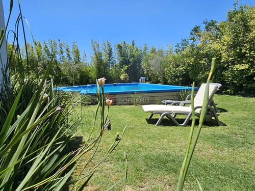 Casa En Venta Y Alquiler Temporal En La Barra, Excelente Comodidades, Muy Lindo Entorno, 3 Dormitorios