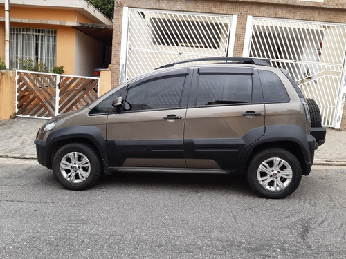 Fiat Idea 1.8 16v Adventure Flex Dualogic 5p 2012