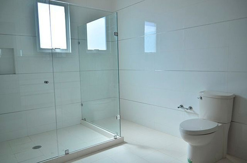 Casa En Venta, Ubicada En Loma De Valle Escondido Cod. Ev1283