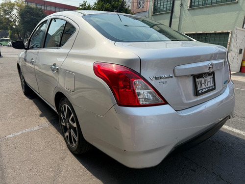 Nissan Versa 1.6 Exclusive L4 At
