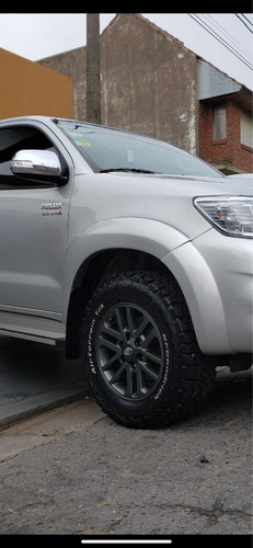 Toyota Hilux 3.0 Cd Srv Cuero I 171cv 4x4 5at 2013