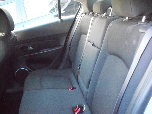 Imagem 12 de 14 de Gm Cruze Lt Ecotec6 1.8 Flex - 2014