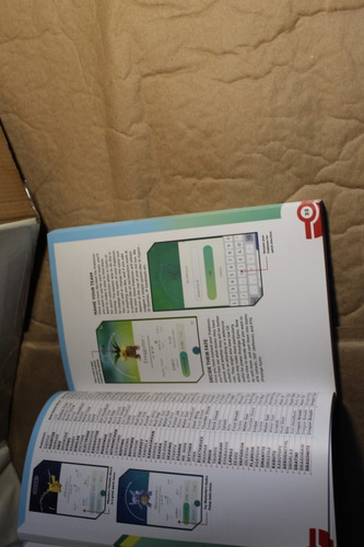 Set Libros Pokemon Go Guia Campo Field Guide Battle (Usado)