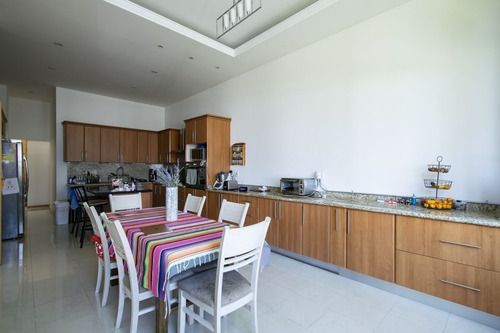 Imagen 13 de 24 de Renta / Venta Casa En Condominio Lomas Country