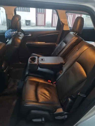 Dodge Journey Automatica 5pts Mod 2012 / 71.000km
