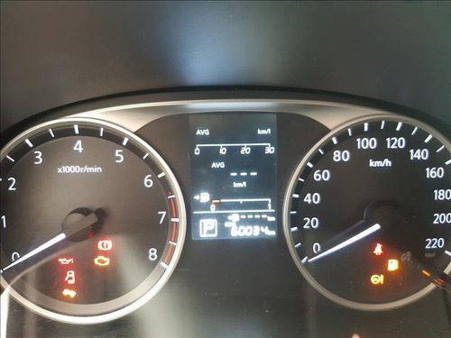 Imagem 6 de 8 de Nissan Kicks 1.6 16vstart Sv