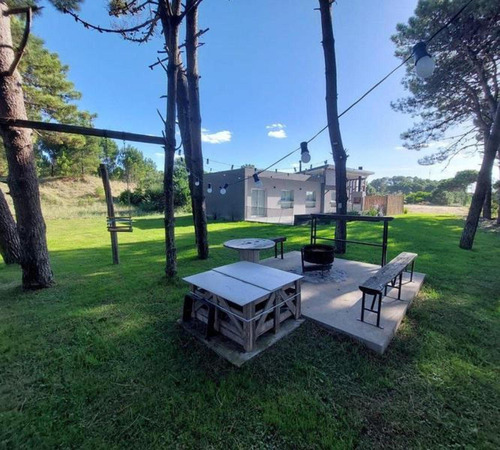 Casa En Venta - 3 Dormitorios 2 Baños - 625mts2 - Pinamar