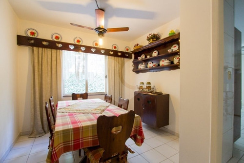 Imagem 19 de 30 de Proximo Ao Jockey, Com Excelente Visibilidade Em Rua De Passagem, Casa Com Potencial Comercial - Reo39744