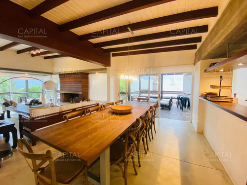 Casa De Seis Dormitorios En Venta En El Chorro, Manantiales
