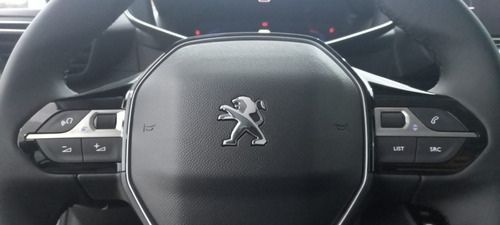 Imagen 10 de 23 de Peugeot 208 Allure Pack 1.6 M 2023