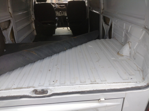 Volkswagen Kombi FurgãO Kombi furgão ano 1998