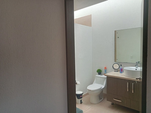 Casa En Renta Amueblada En Zibata, Inspira
