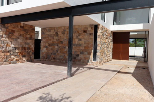 Imagen 1 de 30 de Casa En Conkal En Privada Tamora Mod Teva