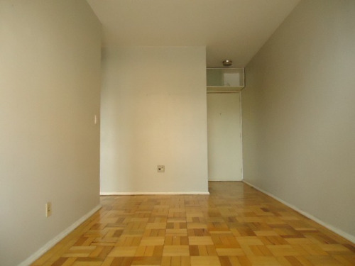 Imagem 1 de 10 de Apartamento Para Alugar, 1 Quarto Cidade Baixa,porto Alegre/rs - 3169