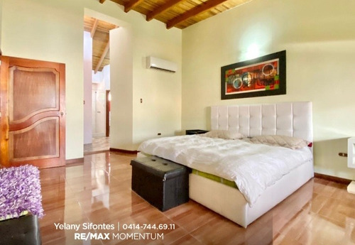Imagen 10 de 10 de Casa Con Piscina En Pueblo Nuevo