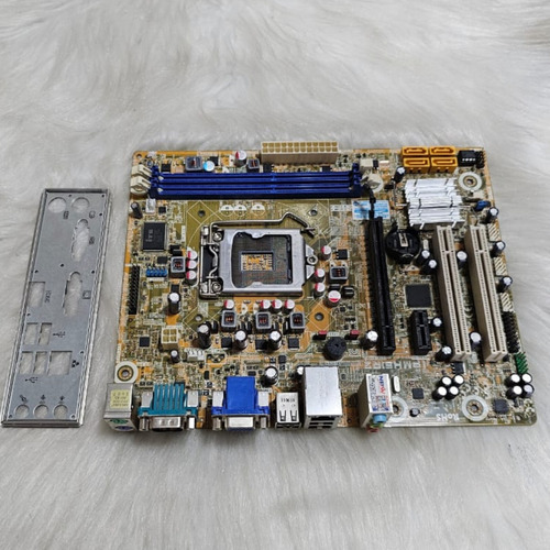 Placa Mãe Pc-ware Lga 1155 Ipmh61r2 Vga