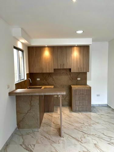 Imagen 3 de 10 de Kennedy Norte Vendo Departamentos Por Estrenar Exclusivo
