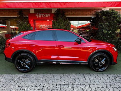Audi Q3 SPB Perf. Black 2.0 TFSI Tipt. Quat.